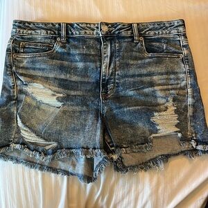 American Eagle distressed denim shorts